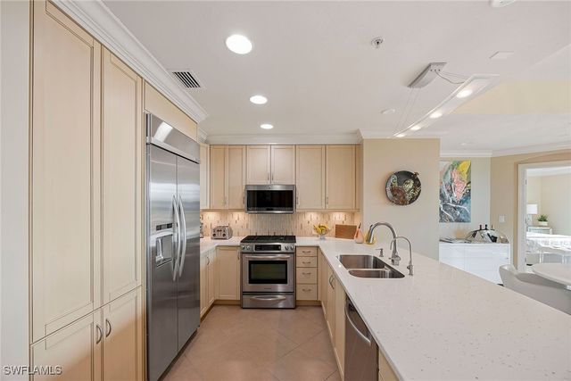 9115 Strada PL 5414, Naples, FL 34108