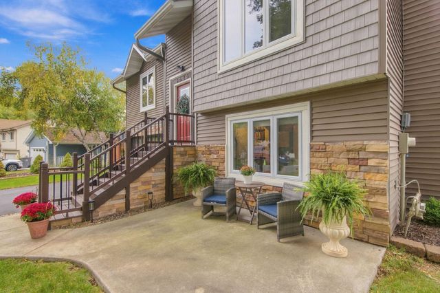 6625 Harlan Drive, Eden Prairie, MN 55346