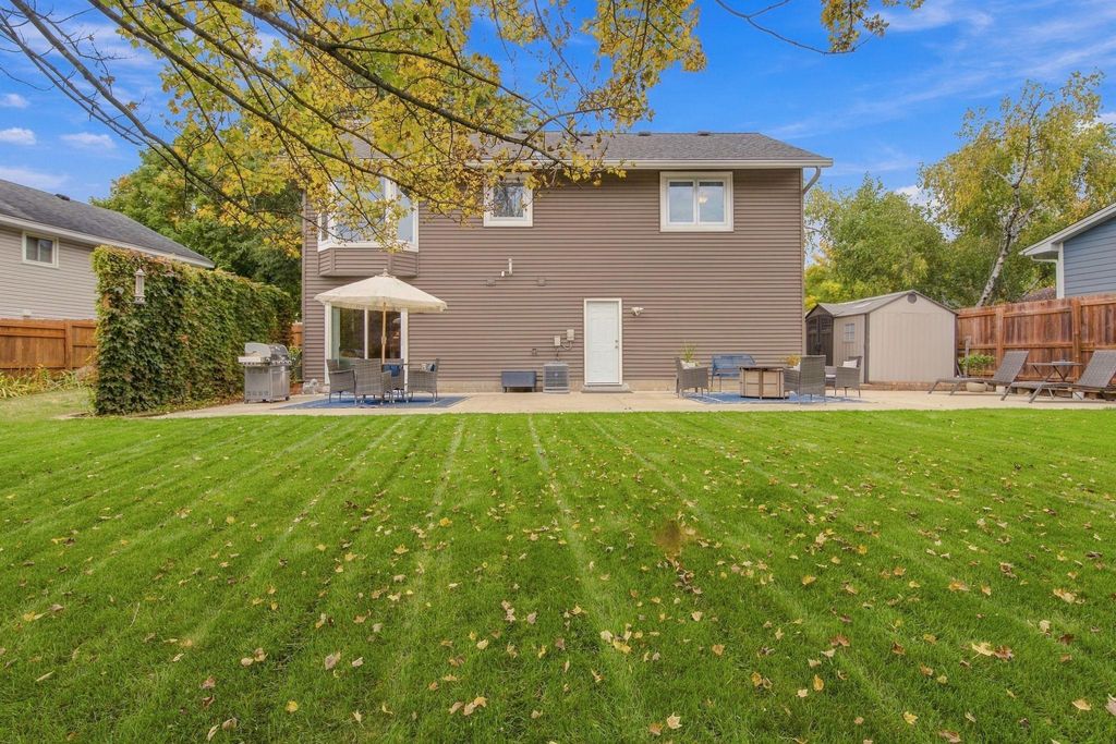 6625 Harlan Drive, Eden Prairie, MN 55346 — photo 4