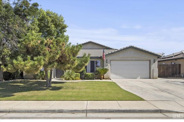 5900 Latina Drive, Bakersfield, CA 93308