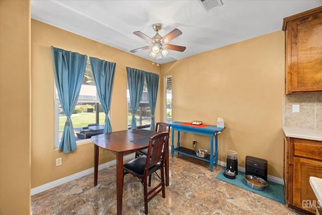 5900 Latina Drive, Bakersfield, CA 93308