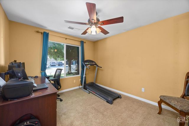 5900 Latina Drive, Bakersfield, CA 93308