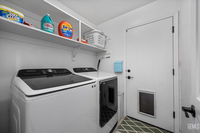 5900 Latina Drive, Bakersfield, CA 93308