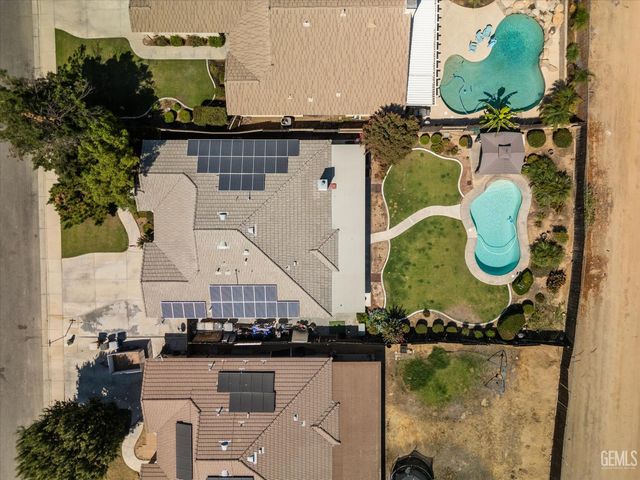 5900 Latina Drive, Bakersfield, CA 93308