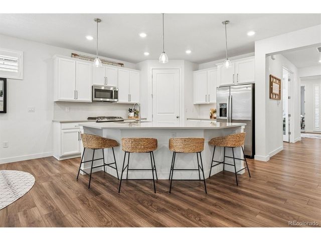 8681 S Riviera Ct, Aurora, CO 80016