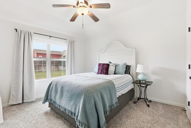 3205 Greenway Drive, Burleson, TX 76028