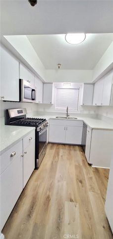 7900 Woodman Avenue 105, Panorama City, CA 91402