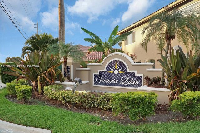 2150 NW 100th Avenue, Pembroke Pines, FL 33024