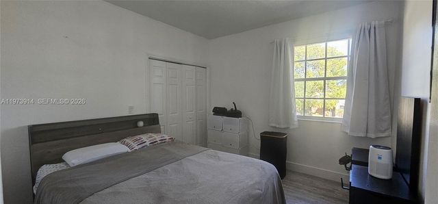 2150 NW 100th Avenue, Pembroke Pines, FL 33024