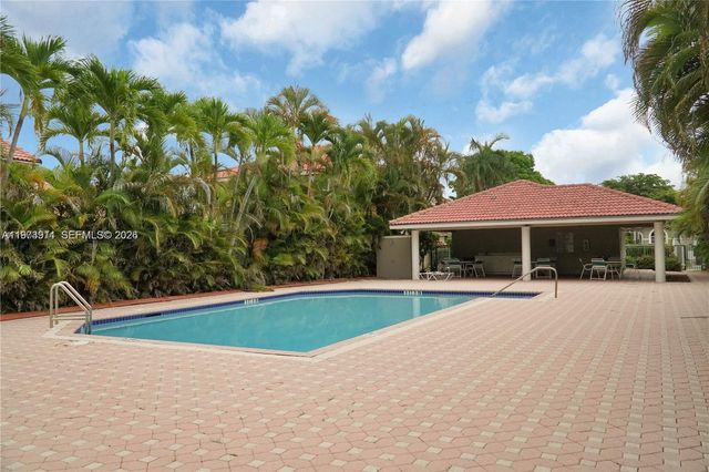 2150 NW 100th Avenue, Pembroke Pines, FL 33024