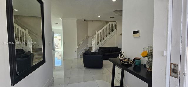 2150 NW 100th Avenue, Pembroke Pines, FL 33024