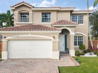 2150 NW 100th Avenue, Pembroke Pines, FL 33024