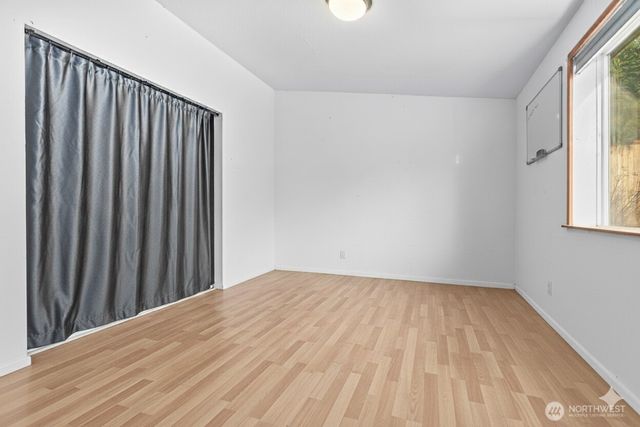 172 Sprague Valley Drive, Maple Falls, WA 98266