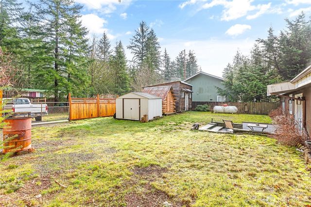 172 Sprague Valley Drive, Maple Falls, WA 98266