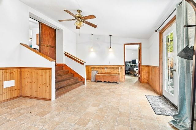 172 Sprague Valley Drive, Maple Falls, WA 98266