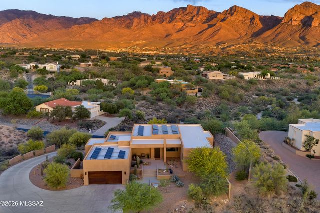 10875 N Poinsettia Drive, Tucson, AZ 85737