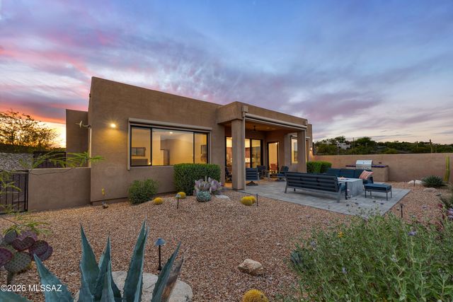 10875 N Poinsettia Drive, Tucson, AZ 85737