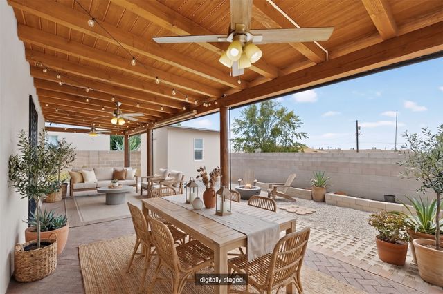 1518 Calle Angelina, Santa Fe, NM 87507
