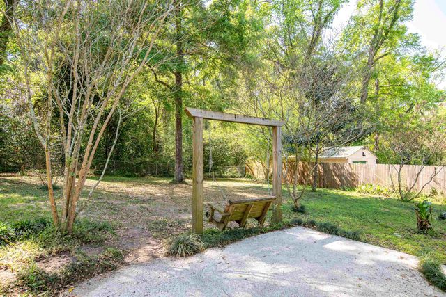 2519 Hastings Drive, Tallahassee, FL 32303