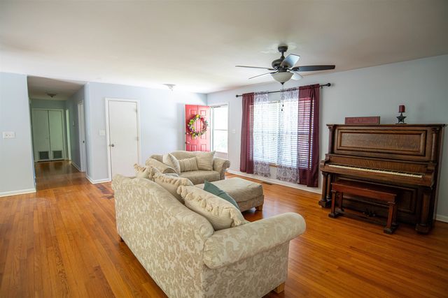 2519 Hastings Drive, Tallahassee, FL 32303