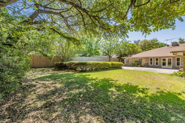 1718 Timbers Drive, Irving, TX 75061