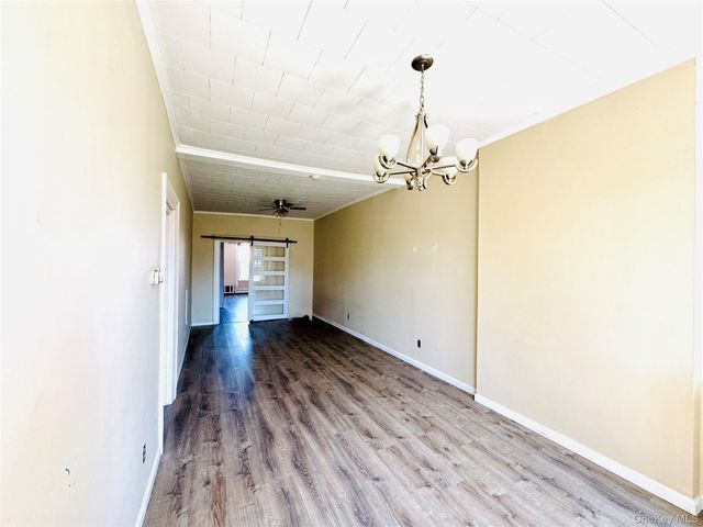 6008 78th Avenue 2, Glendale, NY 11385