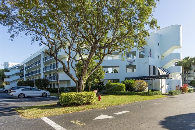 6698 N 10th Ave N 118, Lake Worth, FL 33467