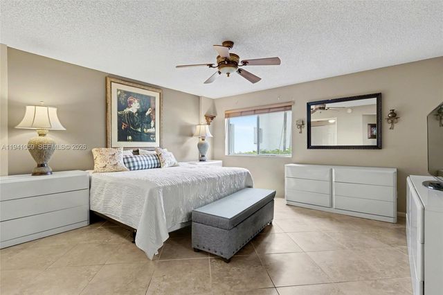 6698 N 10th Ave N 118, Lake Worth, FL 33467