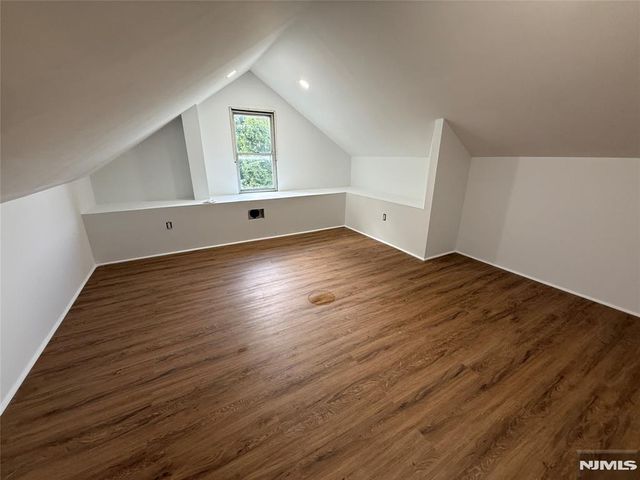 30 Walter Hammond Place 2nd flr, Waldwick, NJ 07463