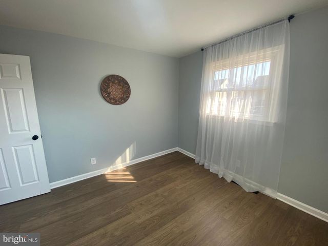 182 COVINGTON LN, West Deptford, NJ 08096