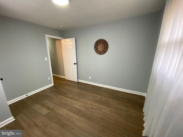 182 COVINGTON LN, West Deptford, NJ 08096