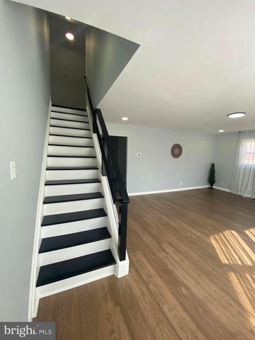 182 COVINGTON LN, West Deptford, NJ 08096