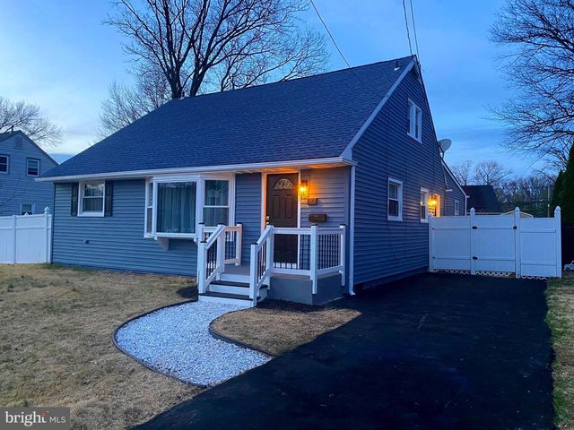 182 COVINGTON LN, West Deptford, NJ 08096