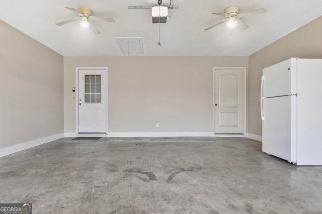 406 Sundowner Drive, Bonaire, GA 31005
