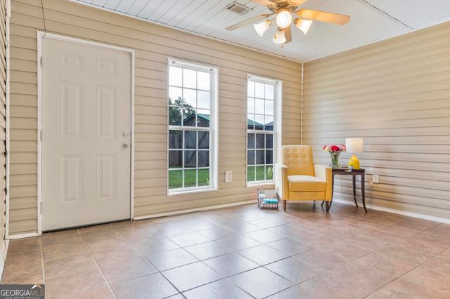 406 Sundowner Drive, Bonaire, GA 31005