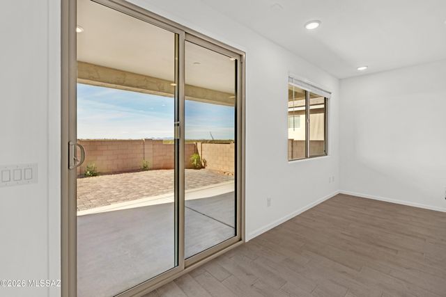 10112 S Arnold Ranch Court, Vail, AZ 85641