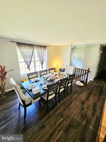 1008 BROWN LN, Clayton, NJ 08312