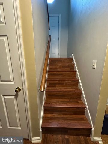 1008 BROWN LN, Clayton, NJ 08312