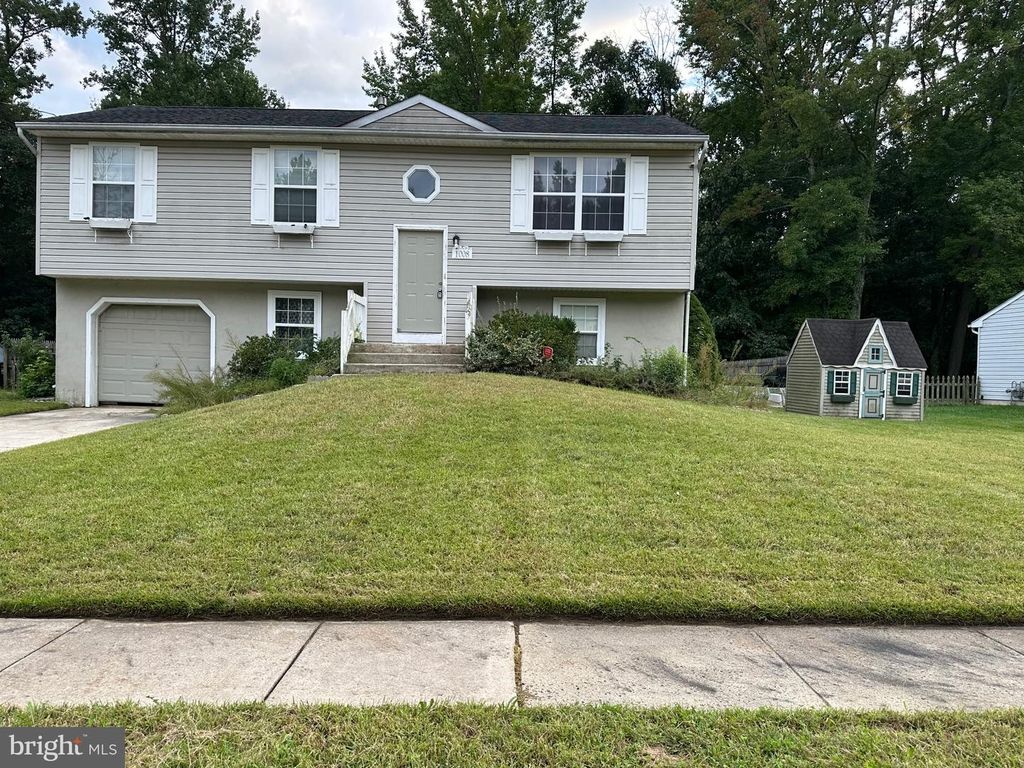 1008 BROWN LN, Clayton, NJ 08312