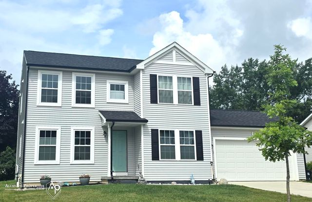 927 Village Drive, Davison, MI 48423