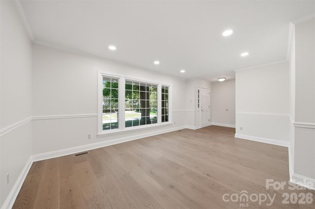 1409 Woodberry Road, Charlotte, NC 28212