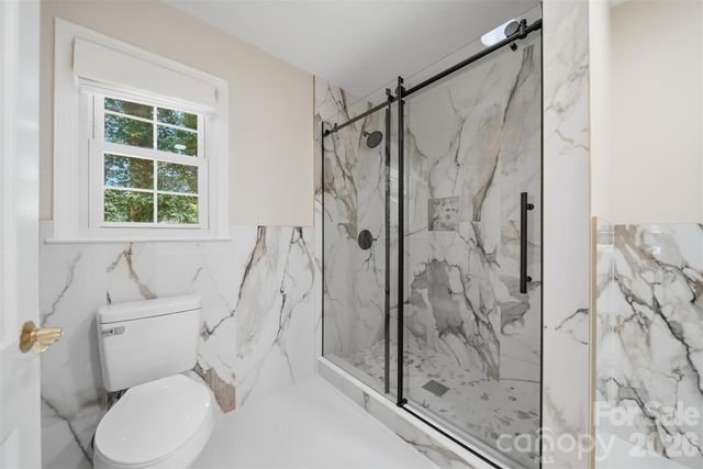 1409 Woodberry Road, Charlotte, NC 28212