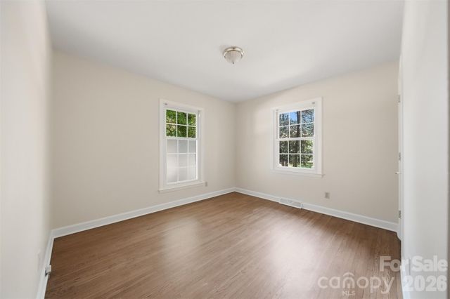 1409 Woodberry Road, Charlotte, NC 28212