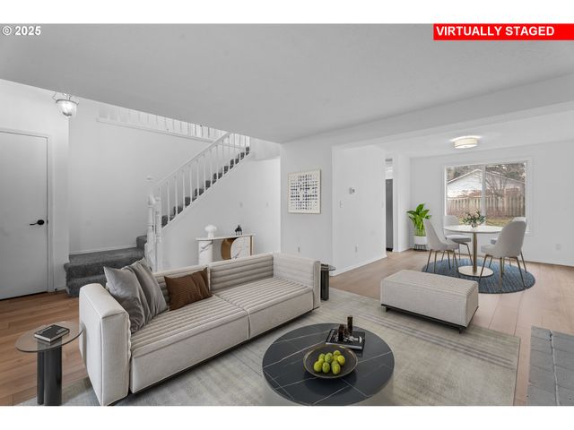 16705 Se KINGSRIDGE Ct, Milwaukie, OR 97267