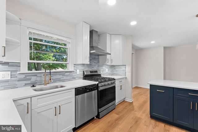 607 S ALDER AVE S, Sterling, VA 20164