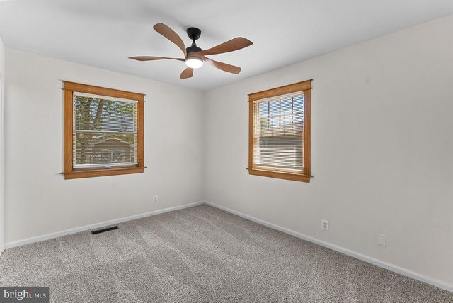 607 S ALDER AVE S, Sterling, VA 20164