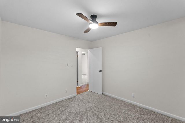 607 S ALDER AVE S, Sterling, VA 20164