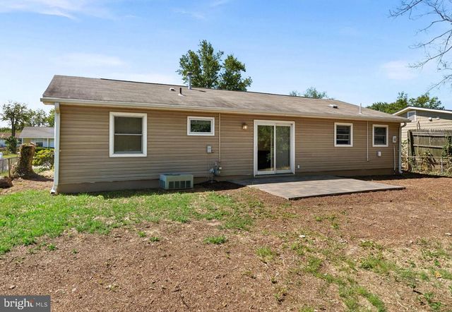 607 S ALDER AVE S, Sterling, VA 20164