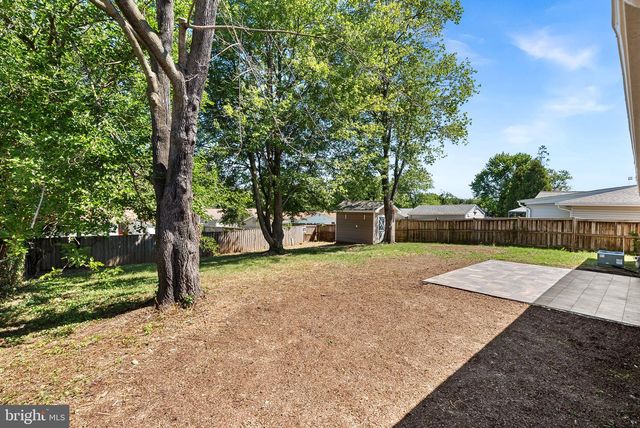 607 S ALDER AVE S, Sterling, VA 20164