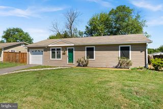 607 S ALDER AVE S, Sterling, VA 20164